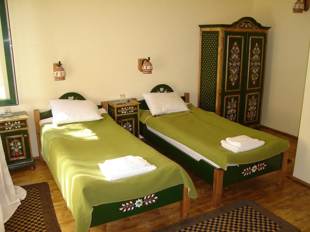 Pensiunea Sub Cetate Cisnadie Ngoại thất bức ảnh